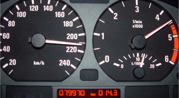 EXCESSIVE SPEED AS A VITAL HUMAN FACTOR IN ROAD TRAFFIC ACCIDENT