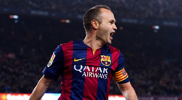 La leyenda del Barcelona, ​​​​España, Iniesta, se retira del fútbol profesional