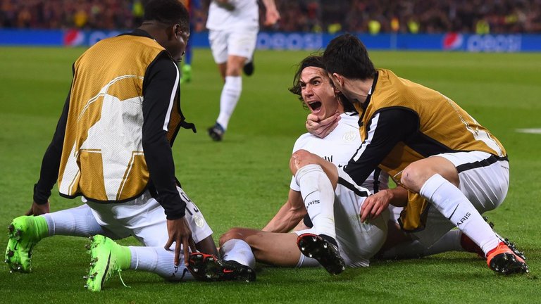 Edinson Cavani scored PSG's away goal in the second half