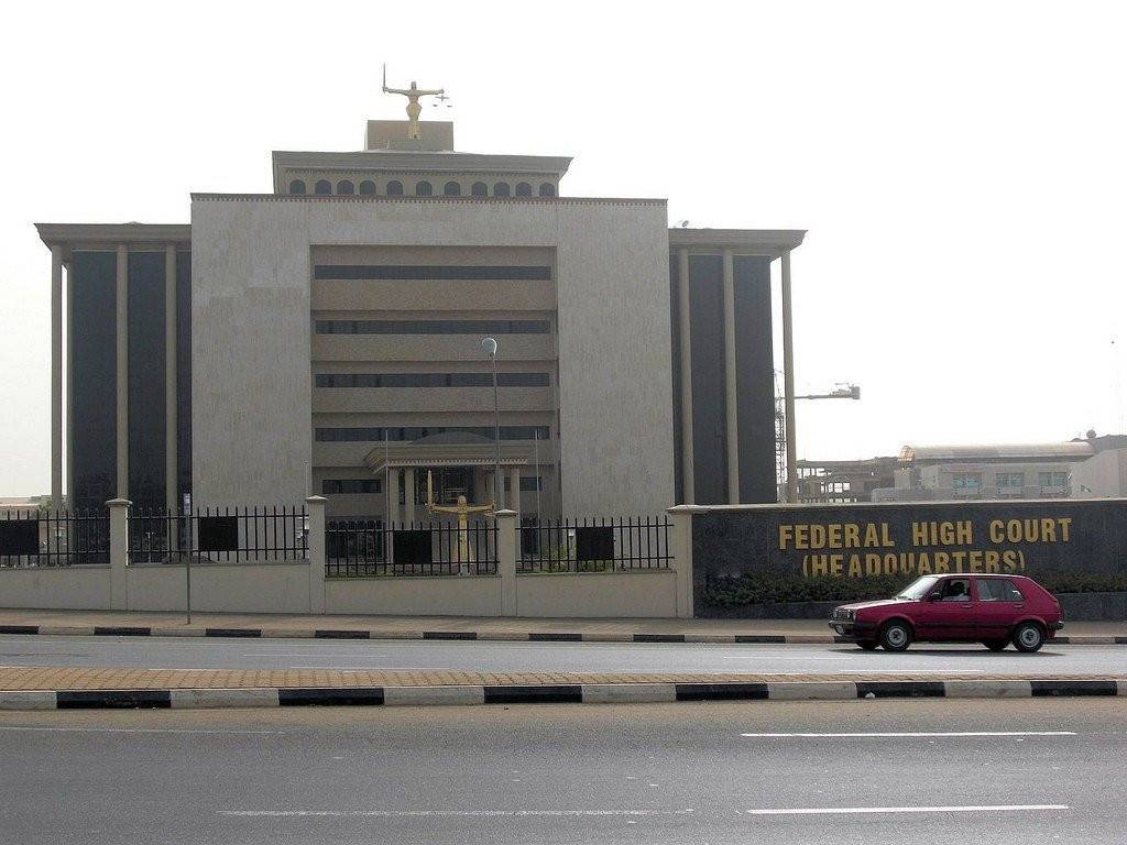 Court Asks FG, EFCC To Pay Emefiele N100m Over Rights Violation - Vimarsana News