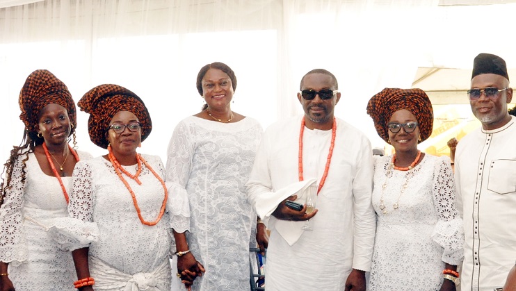 L-R: Nkem Oganah-Ike, Chief Consultant Radiologists - Dr Pamela Irabor, Dr. Eloho Benedicta Obi-Egbedi-Ejakpovi; Prince Austyn Ogannah, Dr. Beatrice Oganah-Ikujenyo and Chief Consultant Radiologist, Dr Oriazo Theophilus Akhigbe. - THEWILL NEWS MEDIA