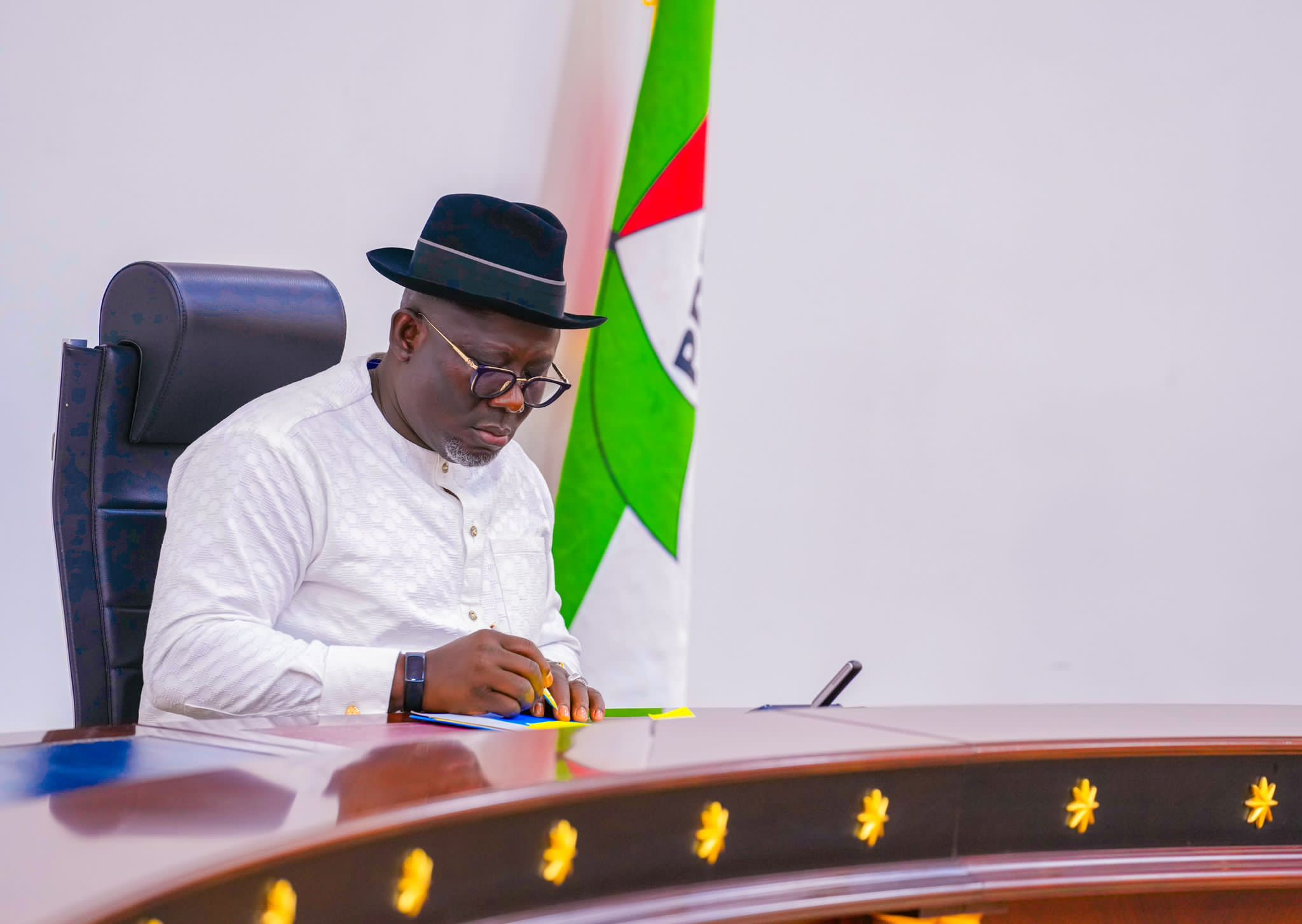 Gov Oborevwori Suspends Delta Agric Commissioner - Vimarsana News