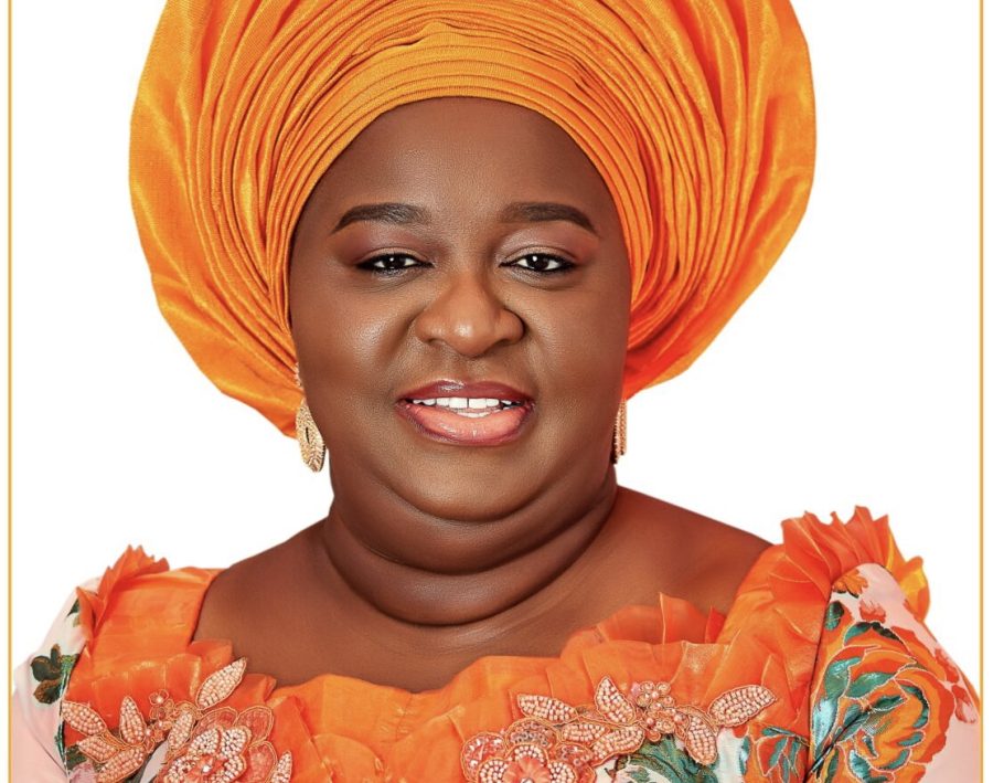 Wife of Akwa Ibom State Governor, dies