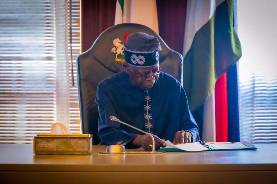 BREAKING: Tinubu Set To Reshuffle Cabinet – Presidency