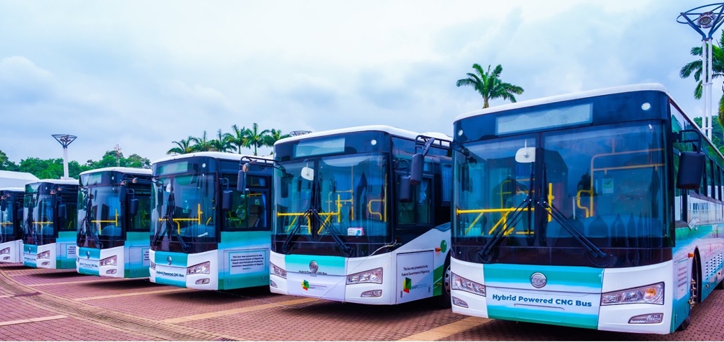 cng bus