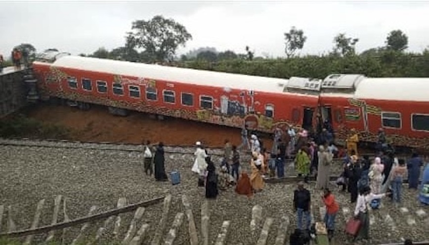 UPDATED: Passengers Stranded As Abuja-Kaduna Train Derails