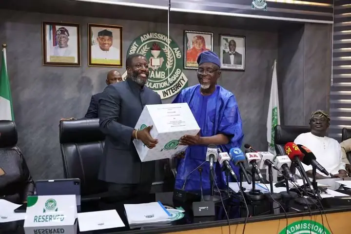Prof. Is-haq Oloyede and Prof. Segun Aina (2) - THEWILL NEWS MEDIA Prof. Is-haq Oloyede and Prof. Segun Aina (2)