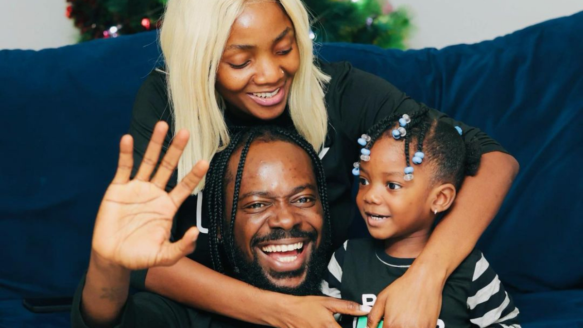 Adekunle gold and family - THEWILL NEWS MEDIA Adekunle gold and family