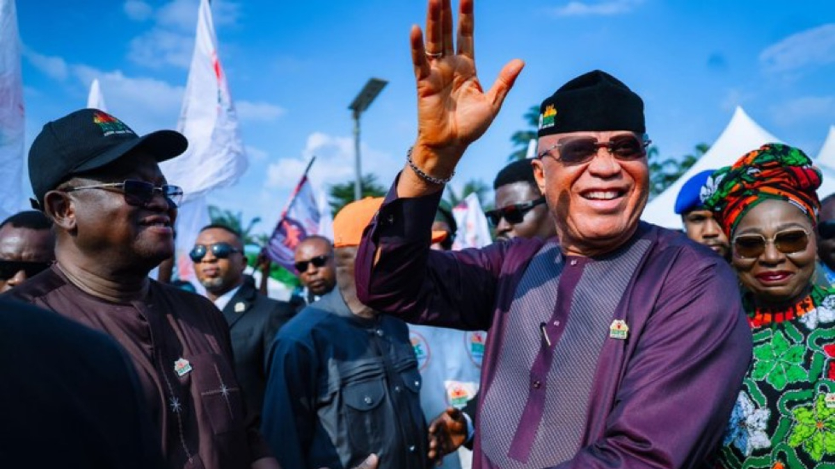 Eno at Renovated primary school in Obot Akara - THEWILL NEWS MEDIA Eno at Renovated primary school in Obot Akara